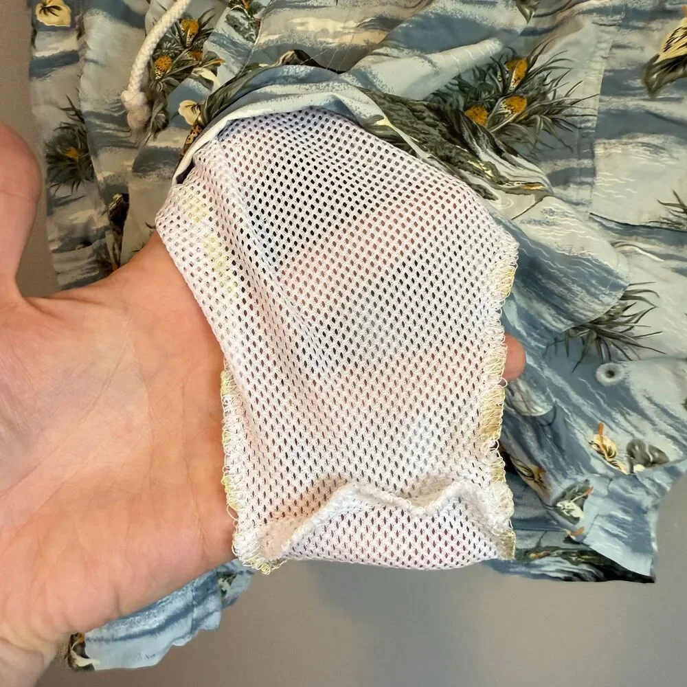 Tommy Bahama measurements 18